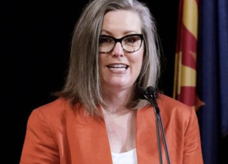Do you think Katie Hobbs is a qualified candidate to become Arizona's next governor?