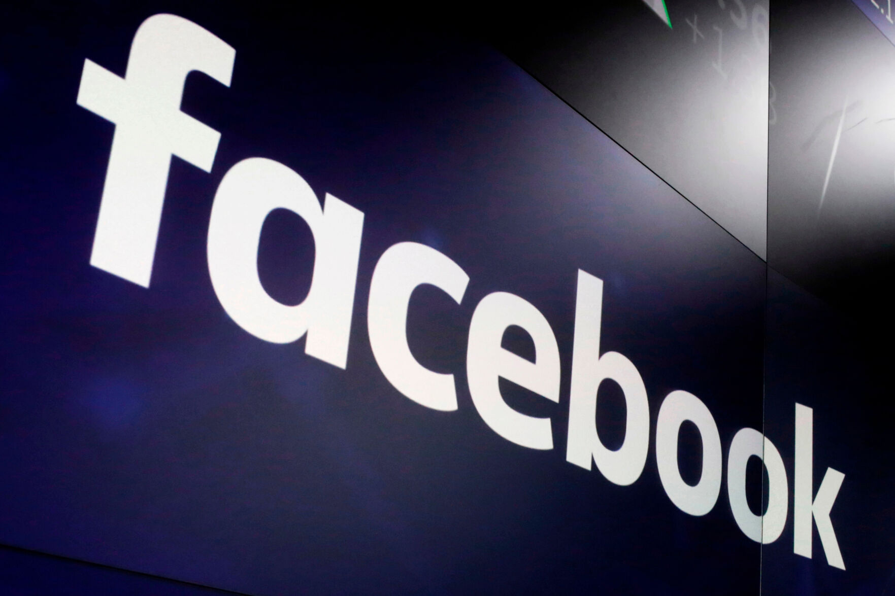 Does social media make you feel happy or angry?