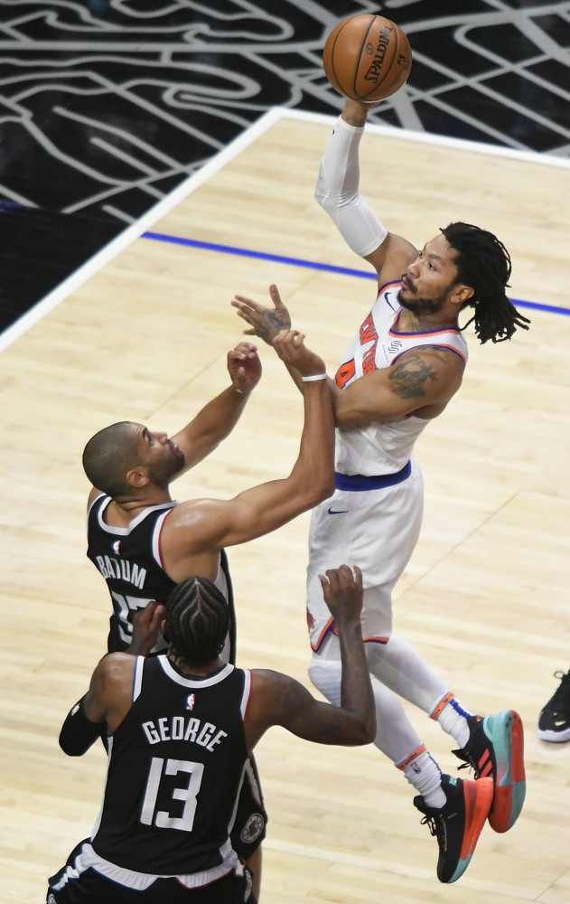If he hadn't been injured do you think D Rose would have been a top 10 all-time player in the NBA?
