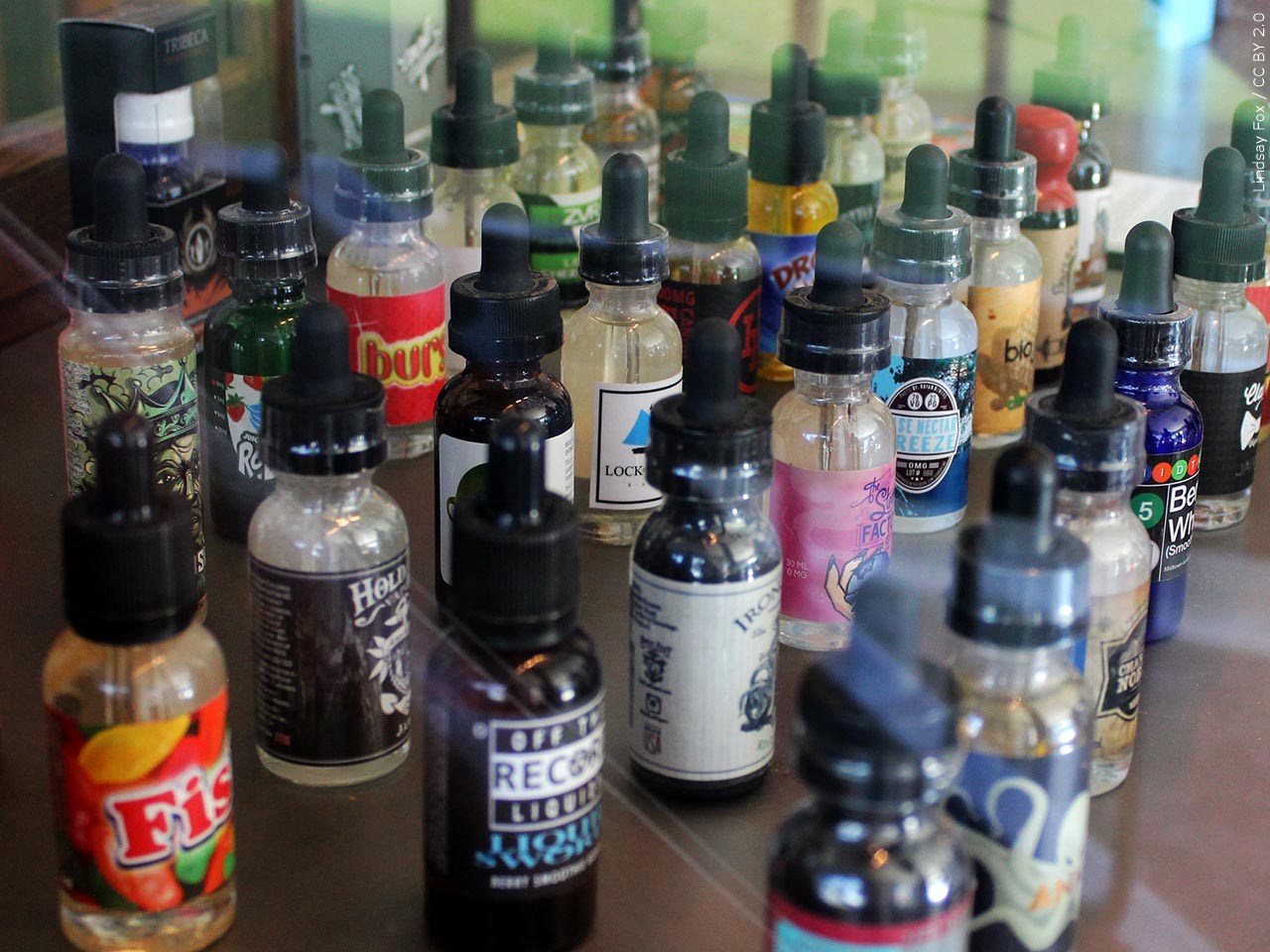 Should Columbia ban the sale of flavored vapes? 