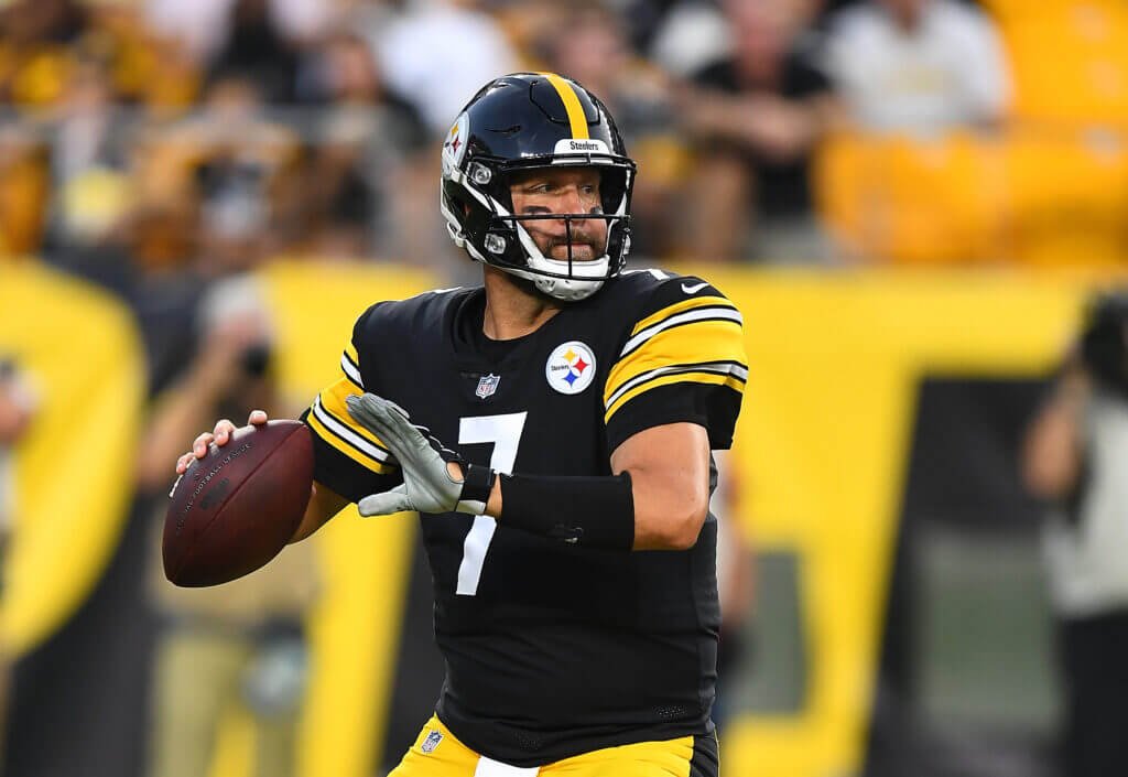 Is Roethlisberger looking more like a championship-winning QB than late last season?