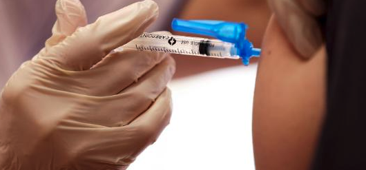 Vaccinated or unvaccinated: does the other side make you angry?