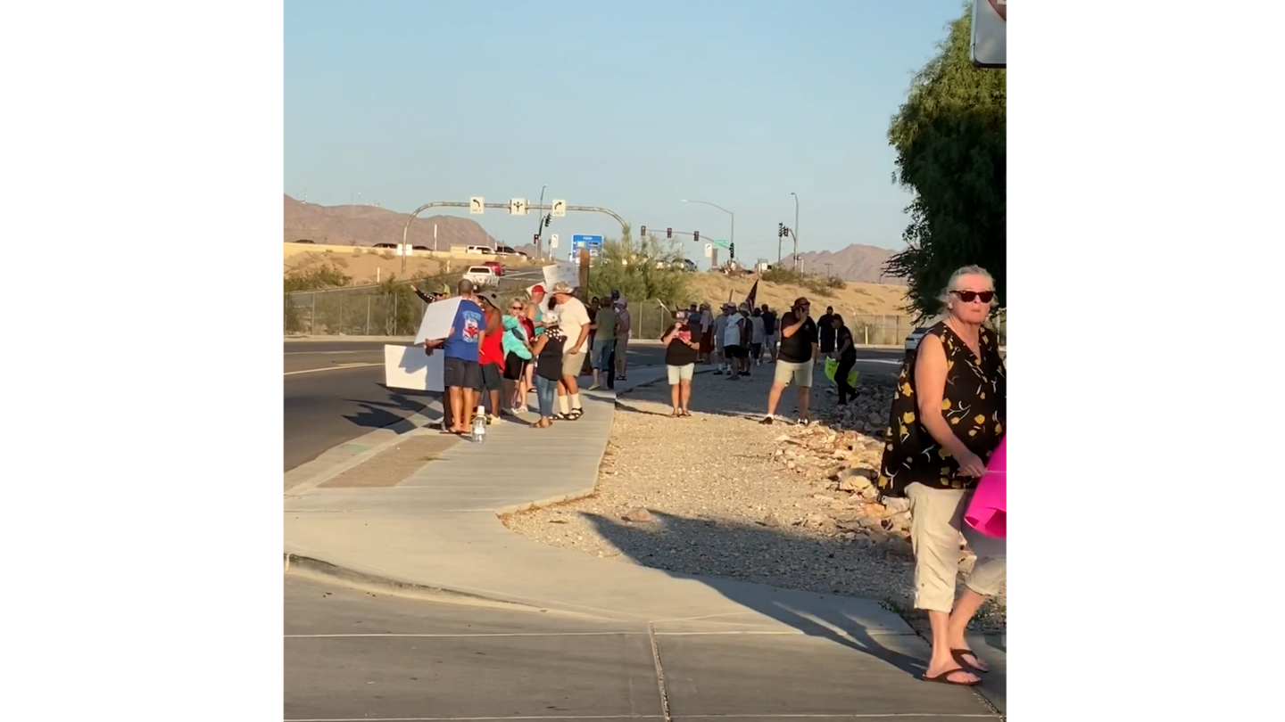 Should local hotels agree to house migrants?
