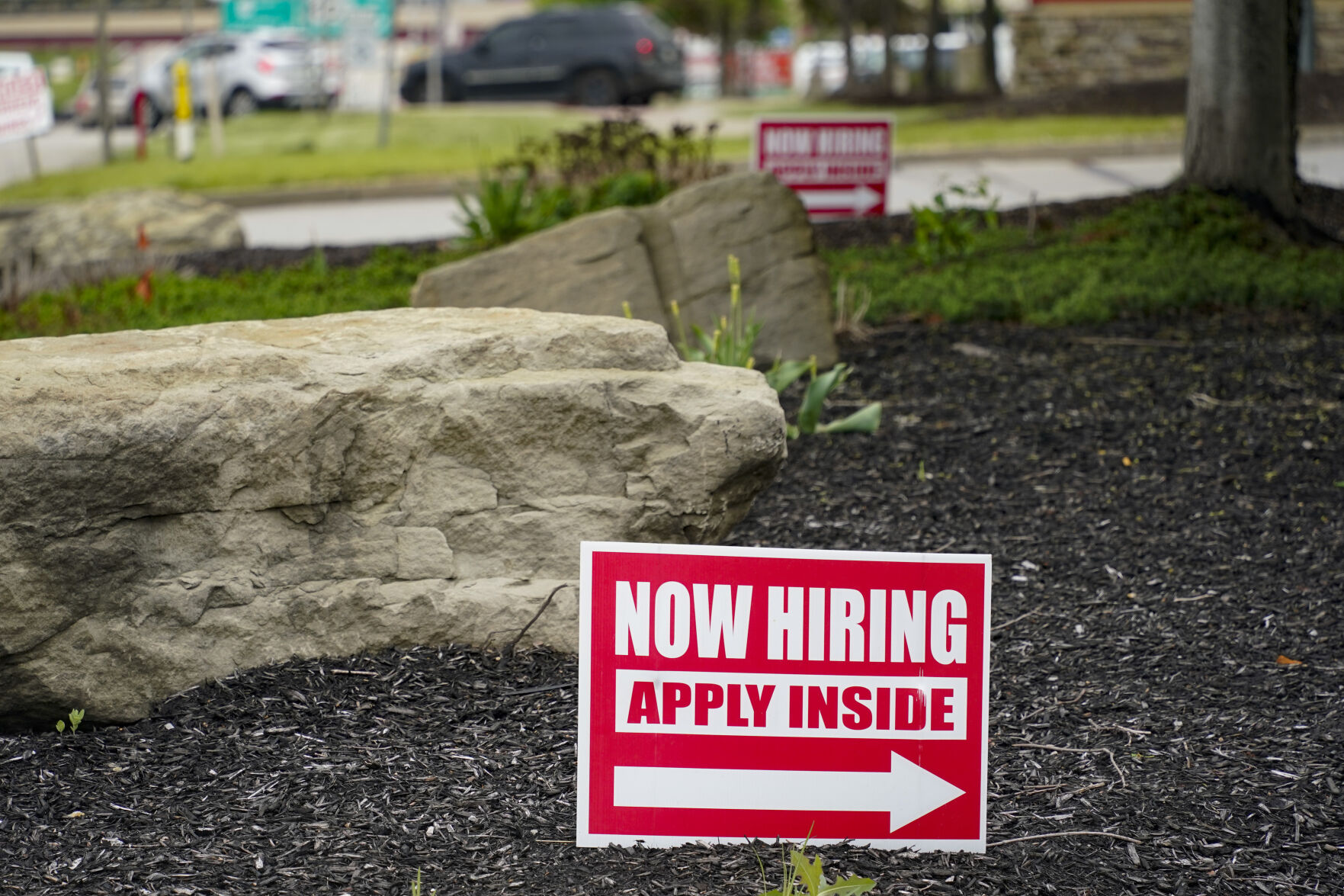 Is the economy making steady progress?