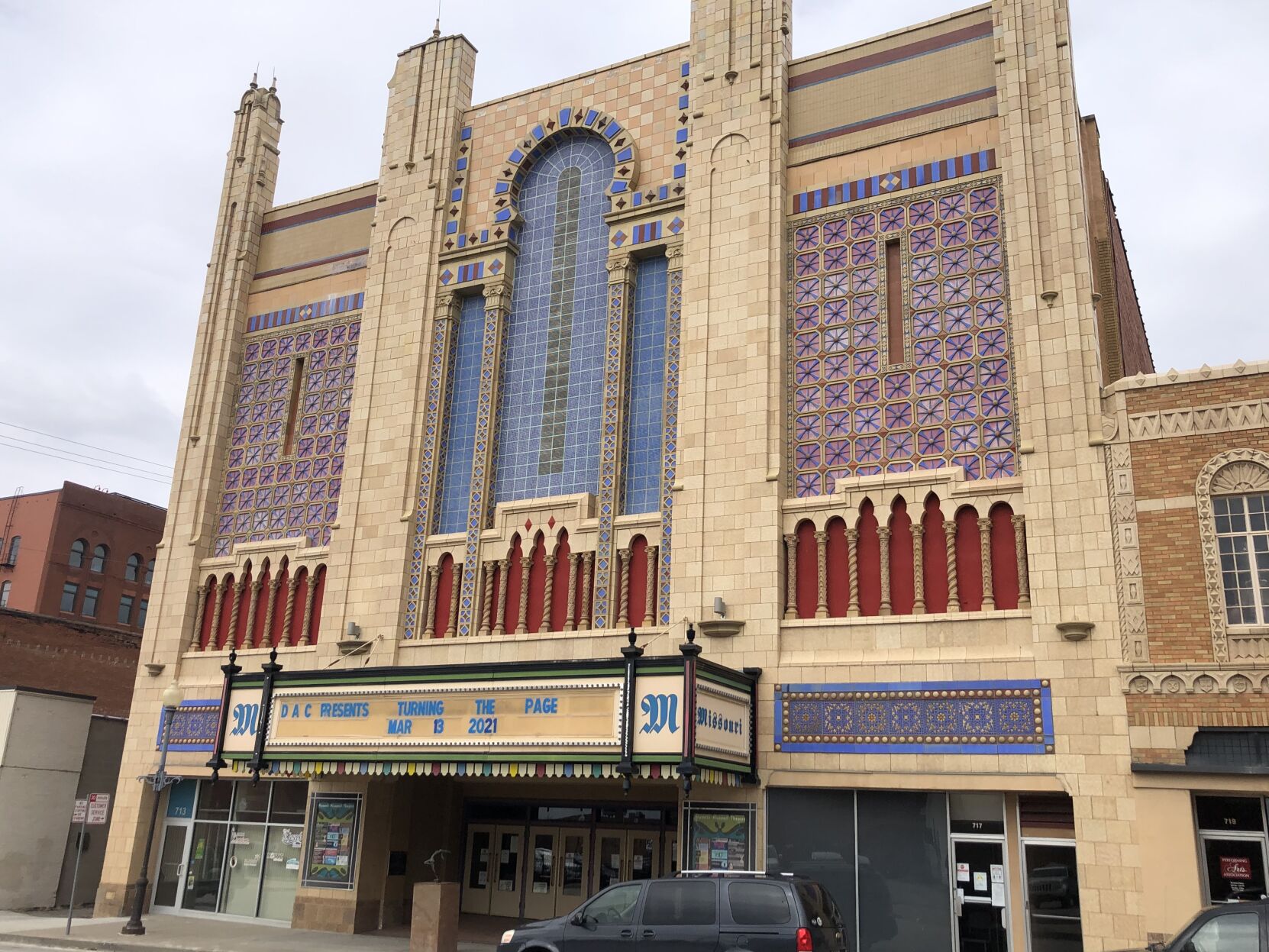 Should the city of St. Joseph outsource management of the Civic Arena and Missouri Theater?