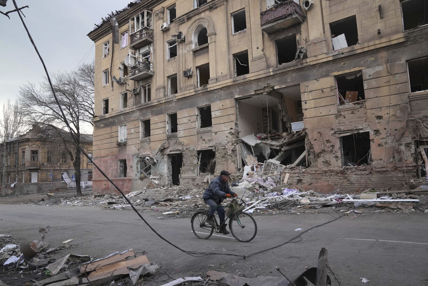 Do you worry about the war in Ukraine spiraling into World War III?