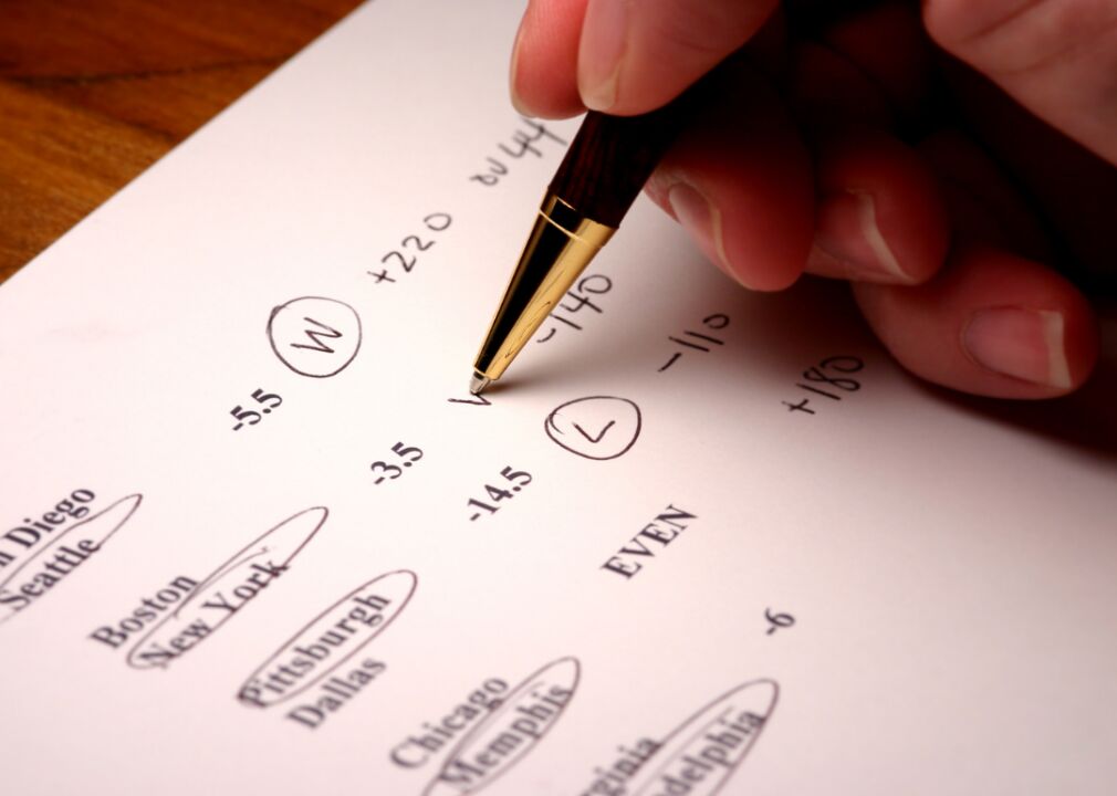 Would you like to see legalized sports gambling in Missouri?