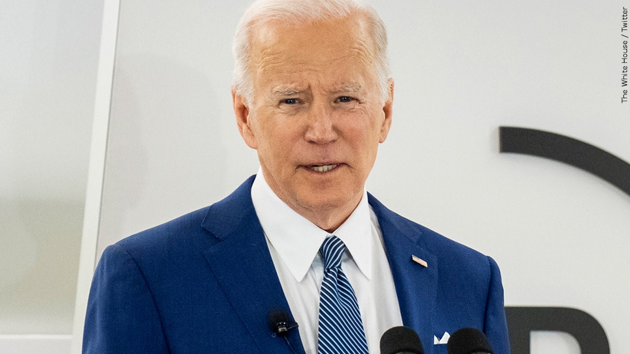 Should President Biden extend or end Title 42?