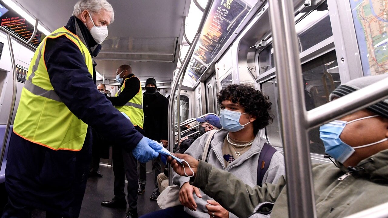 Should the government appeal the ruling ending the mass transit mask mandate?
