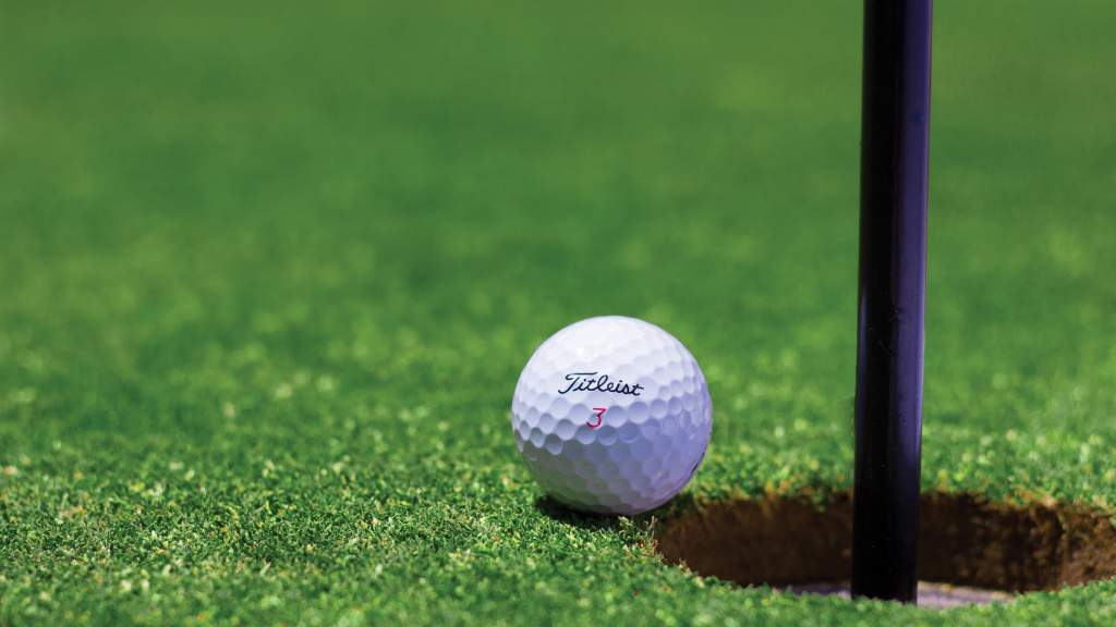 Should Desert Hills Golf Course receive more city funding?