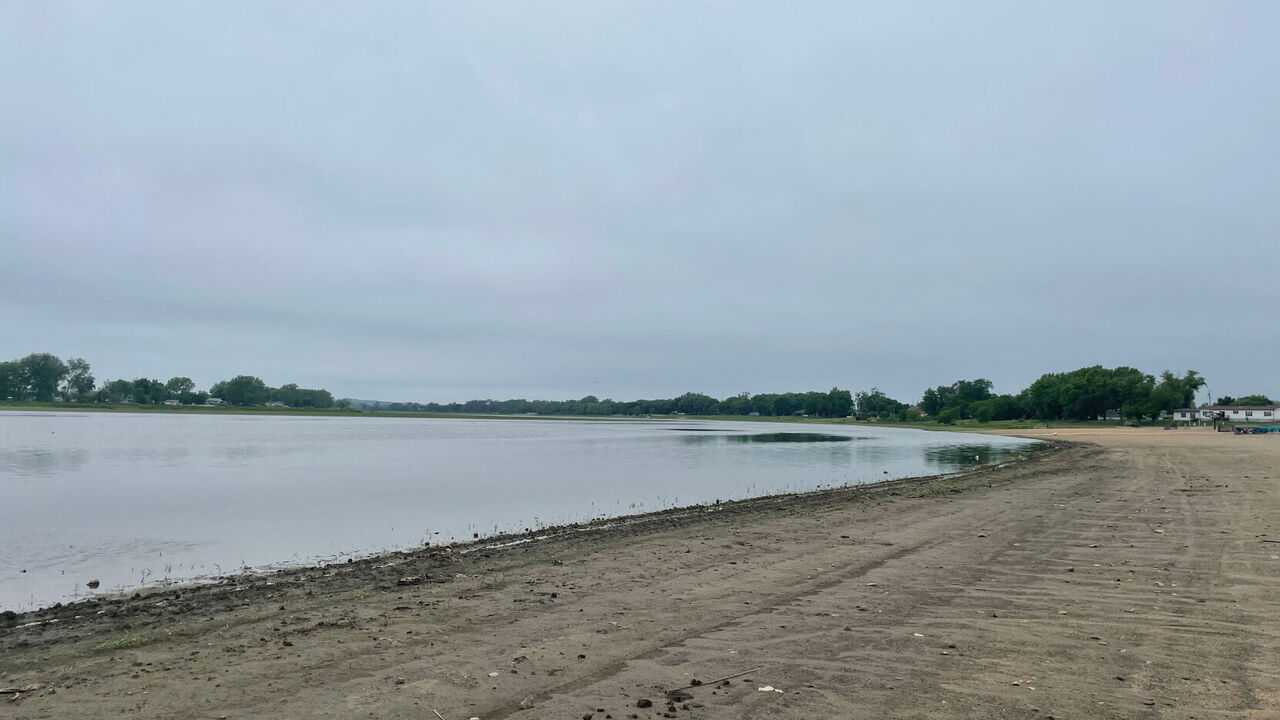 Would you like to see Buchanan County get Lake Contrary dredged?
