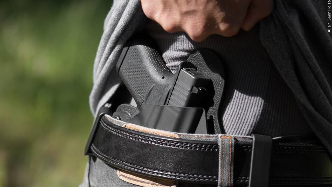 Should Missouri sheriffs give concealed carry permit records if they are requested by the FBI?
