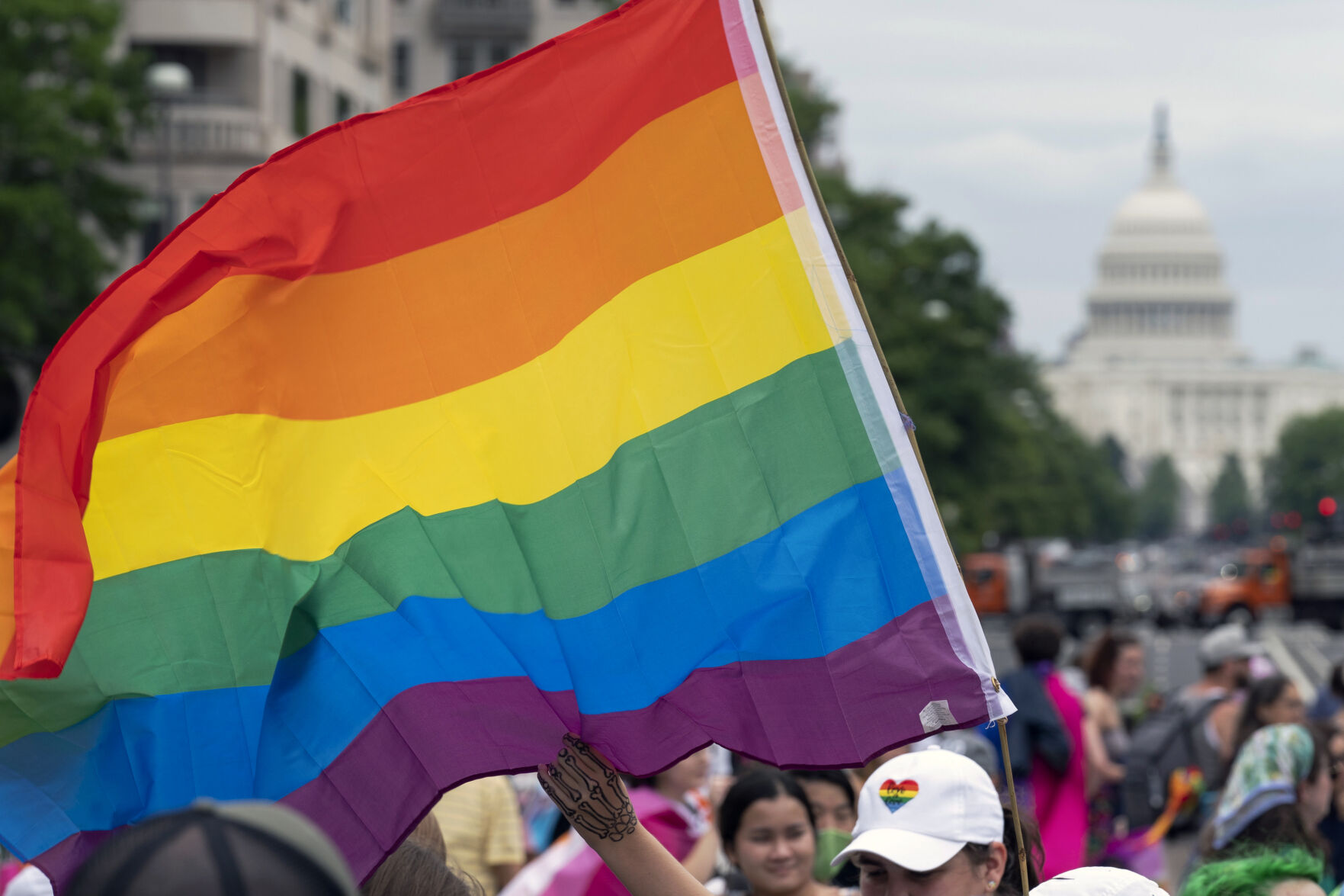 Should Congress vote to legalize same-sex marriage?