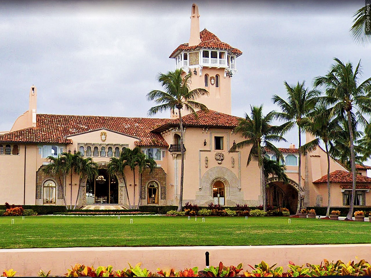 Should the courts unseal the Mar-a-Lago affidavit?