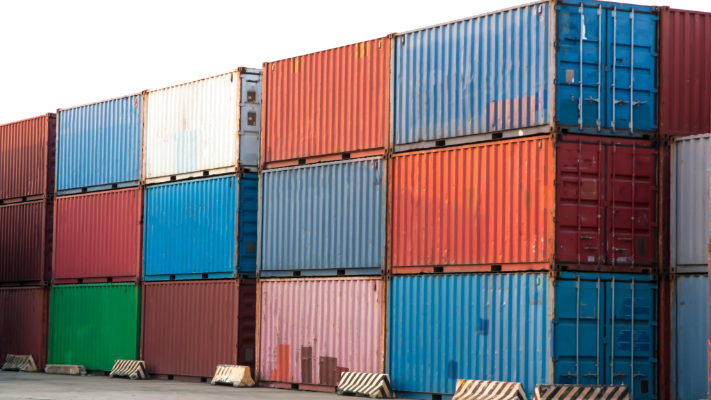 Do you think shipping containers are enough to stop migrants from crossing the border?