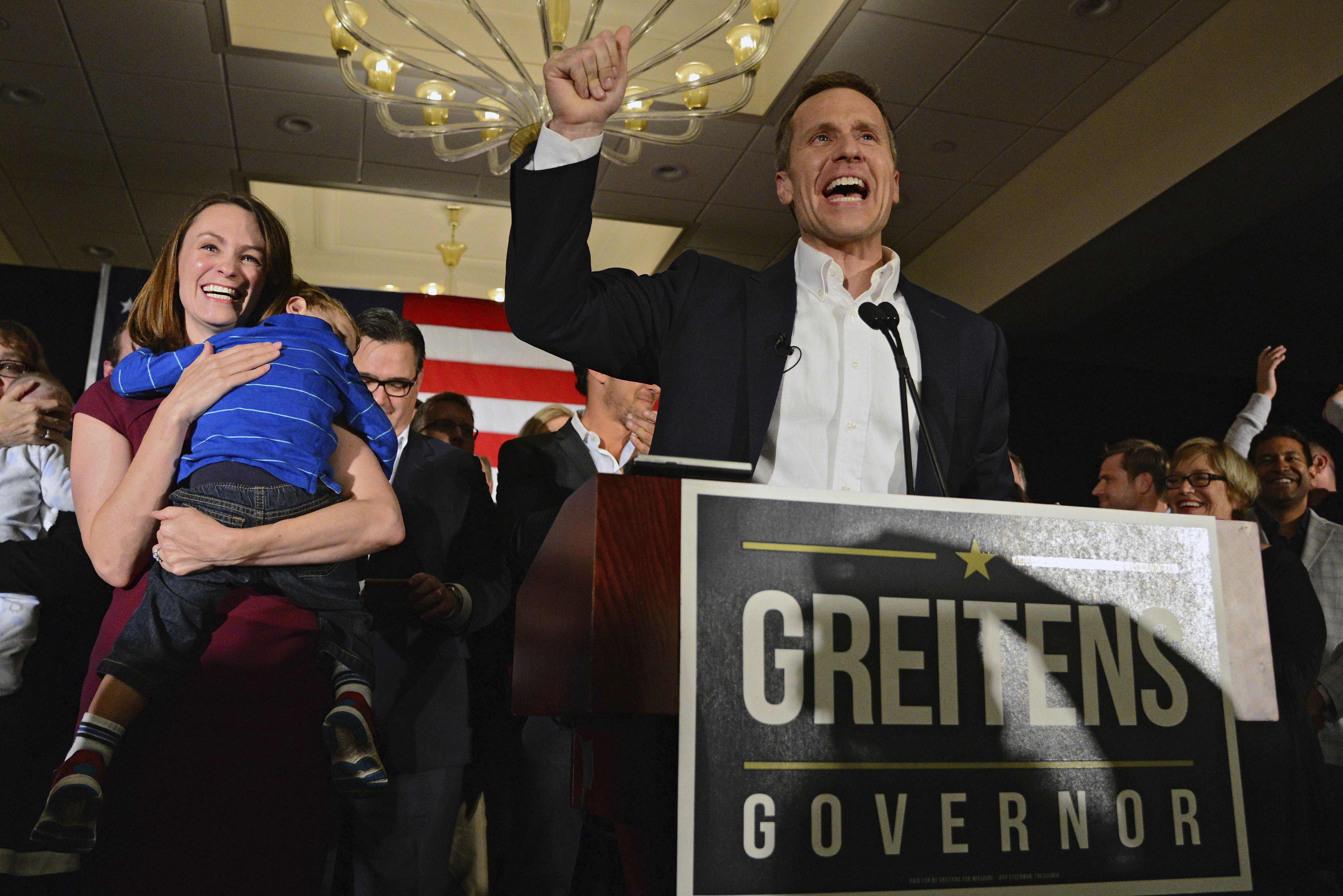Should the decision in the Greitens child custody case be unsealed?