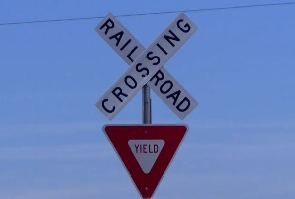 Are rural railroad crossings in Missouri too dangerous?