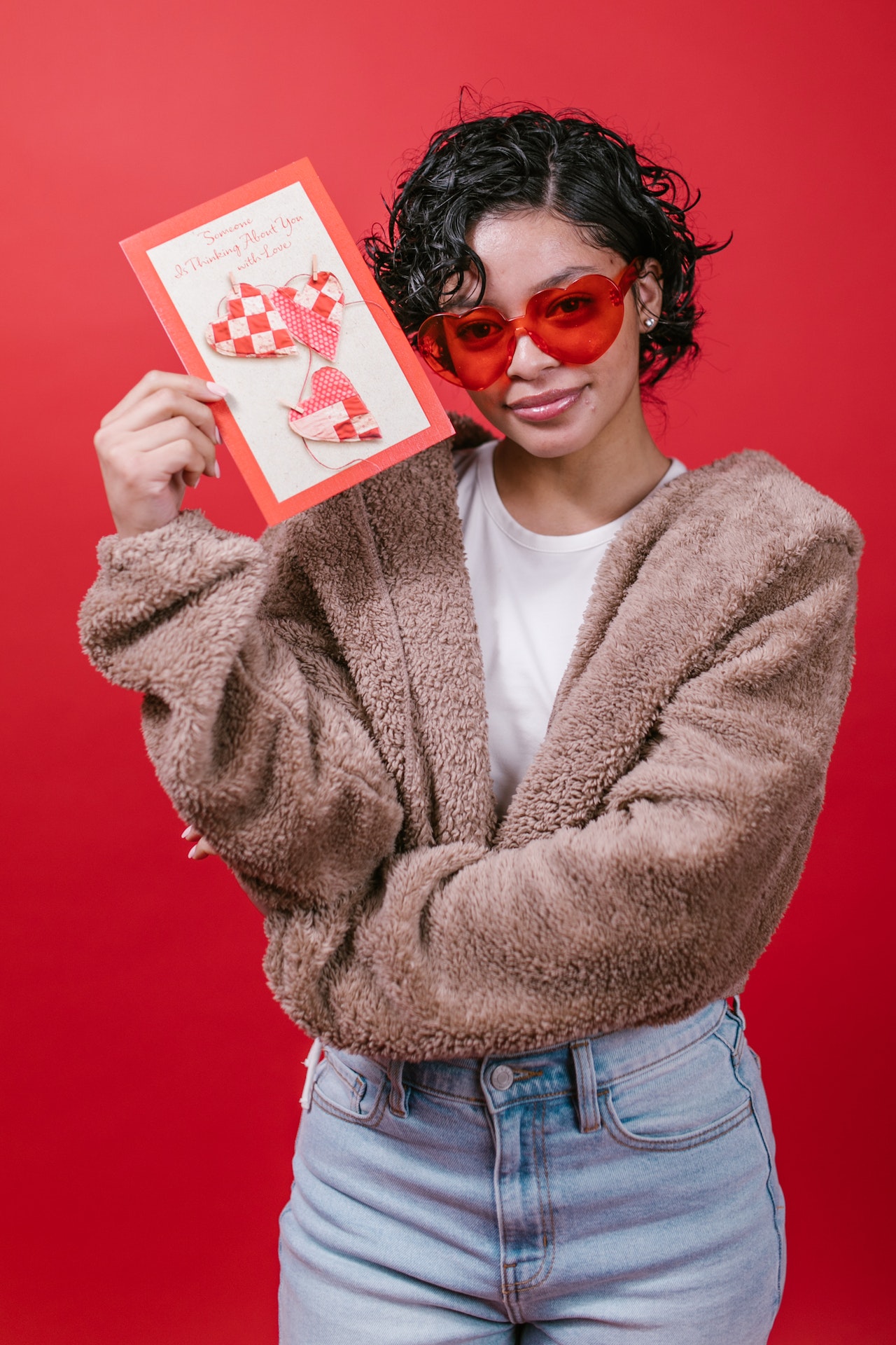 Will you give, send or receive a Valentine’s Day card this year?