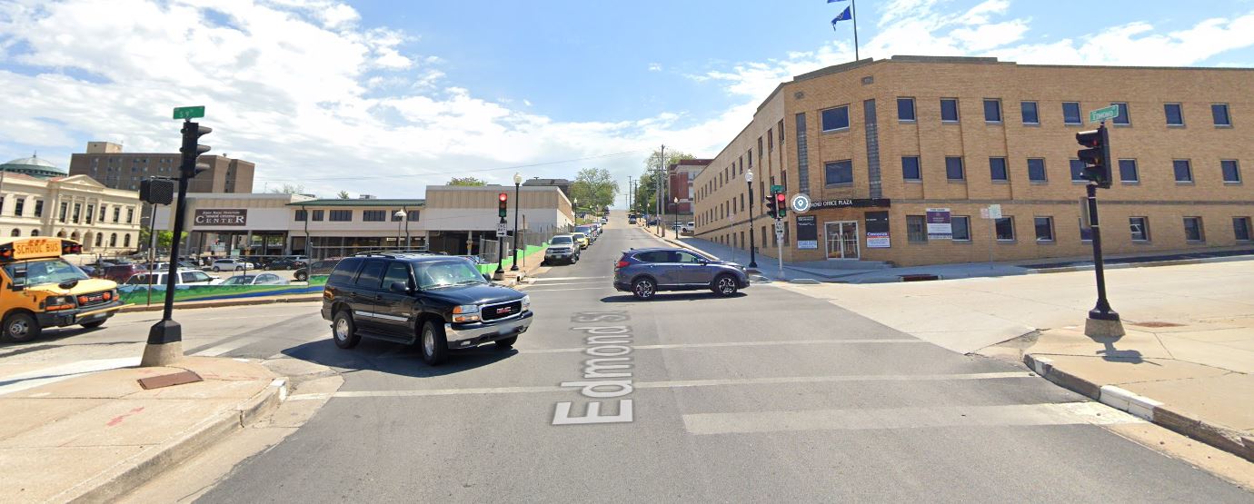 Should the city replace the stop signs with lights at the intersection of Ninth and Edmond streets? 
