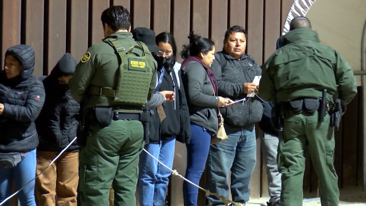 Should Arizona keep bussing migrants out of the state?