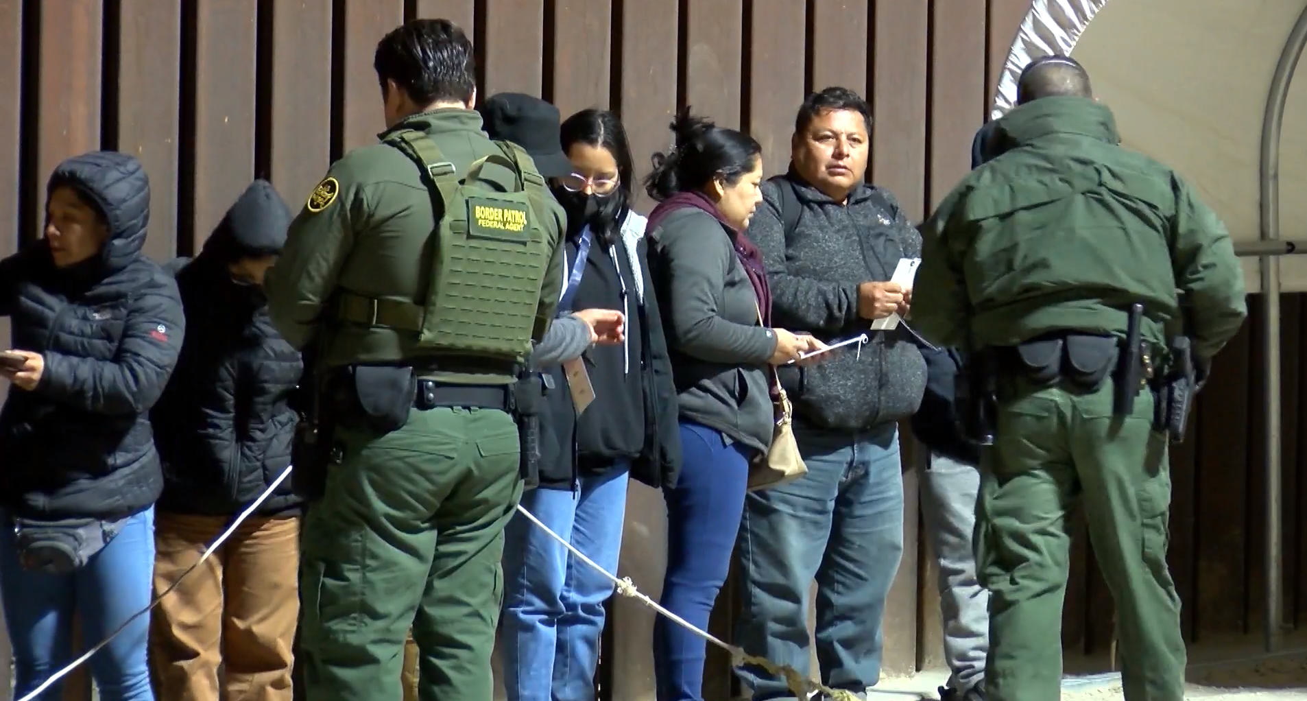 Should Arizona keep bussing migrants out of the state?