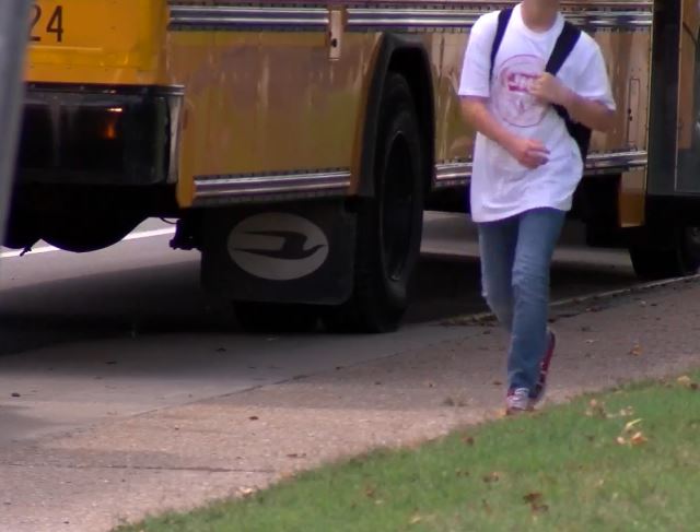 Should Missouri students be able to transfer schools more easily?