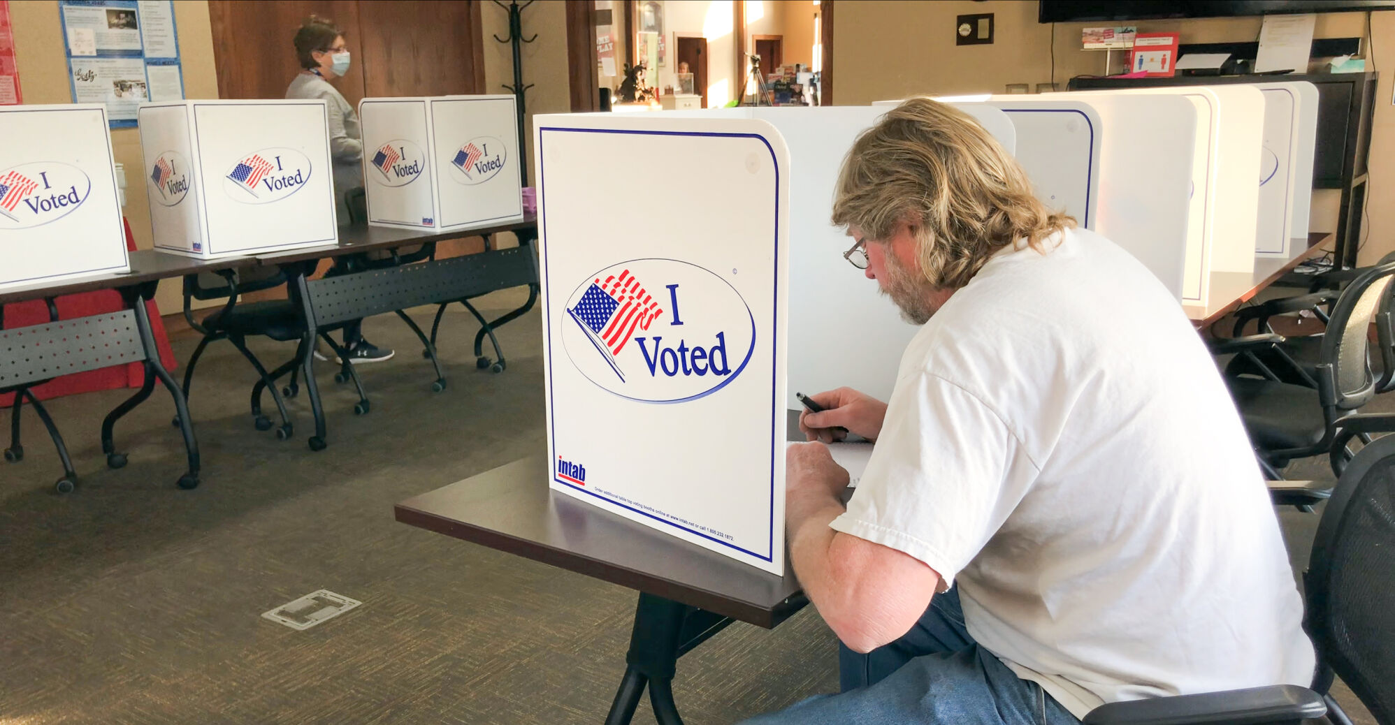 Do you plan to vote in next Tuesday's General Municipal election? 