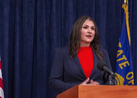 Do you agree with Secretary of State Shemia Fagan's decision to resign?