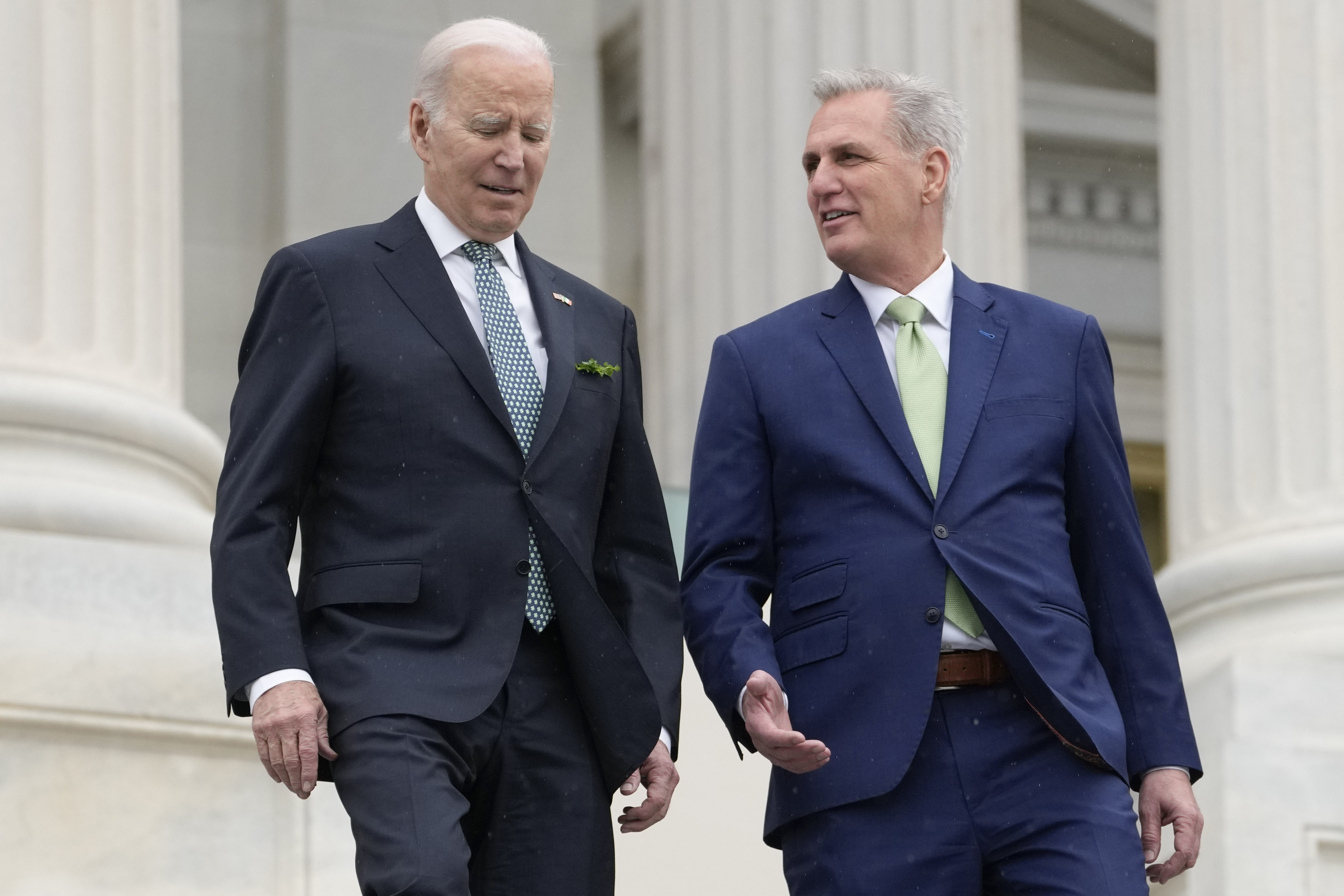 Should Congress cut government spending as a condition for raising the debt ceiling? 