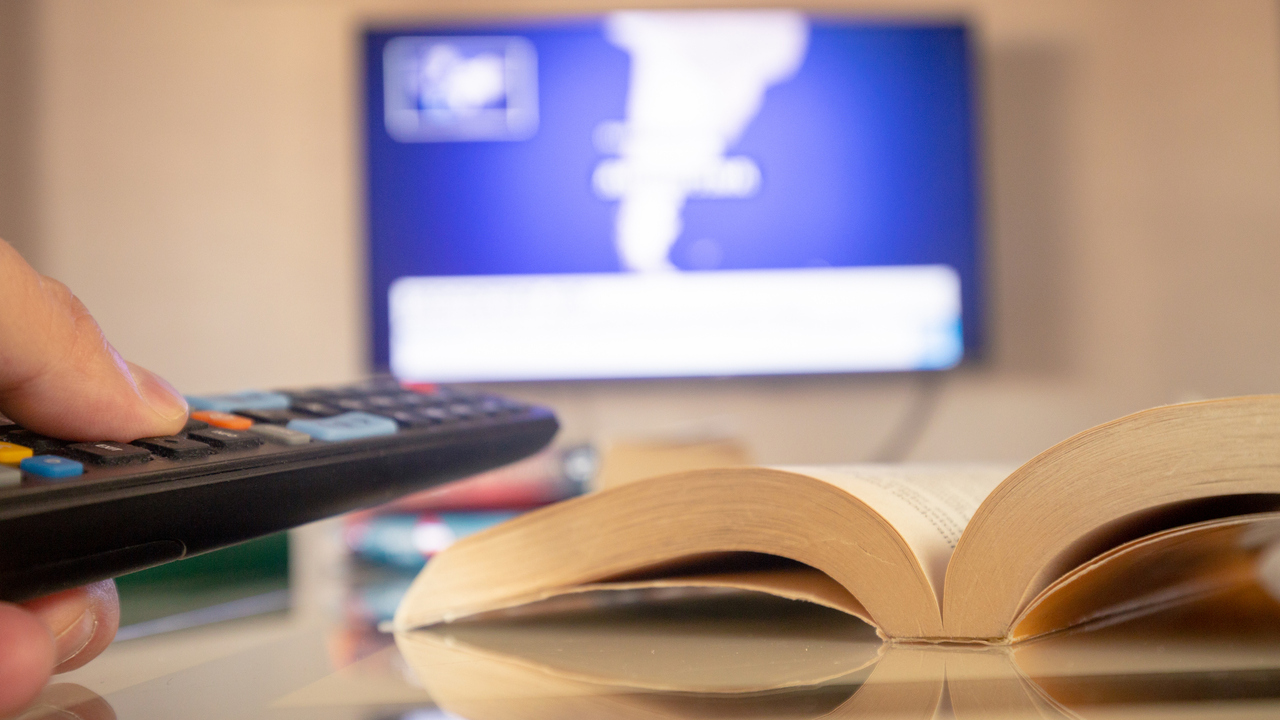 Do you consume most of your news by watching TV or reading print/online? 