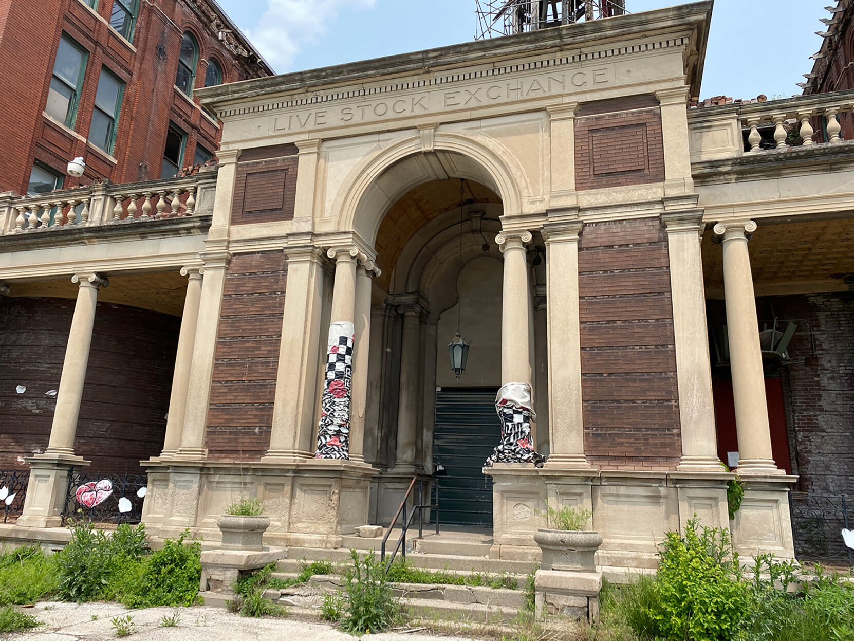 Do you agree or disagree with demolishing the Livestock Exchange building? 