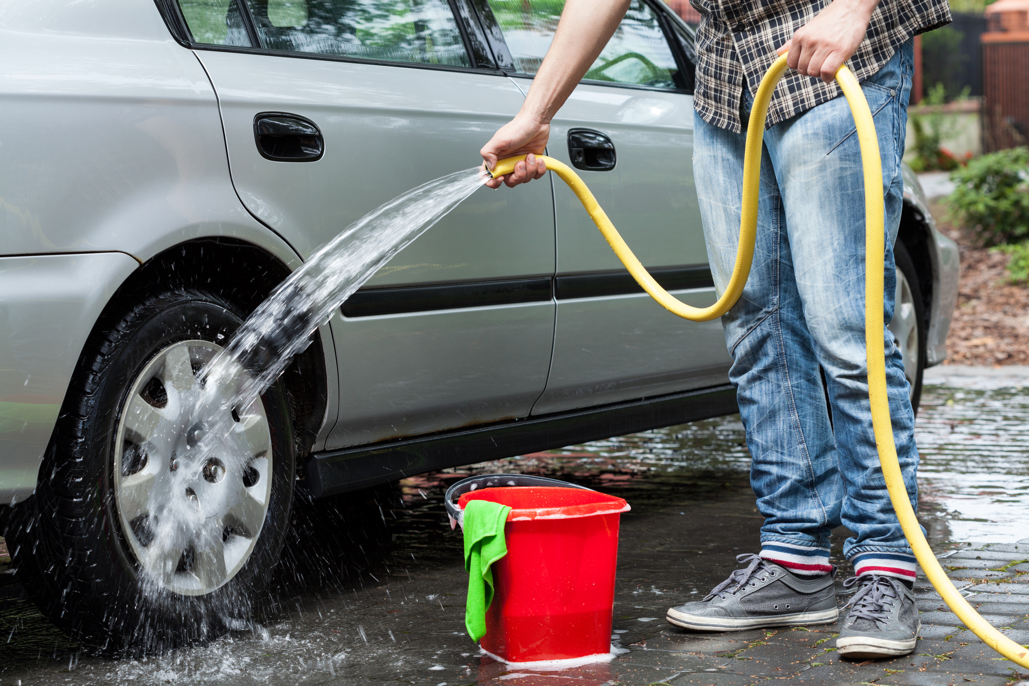 Do you like to clean your vehicle yourself or use the automatic car wash? 