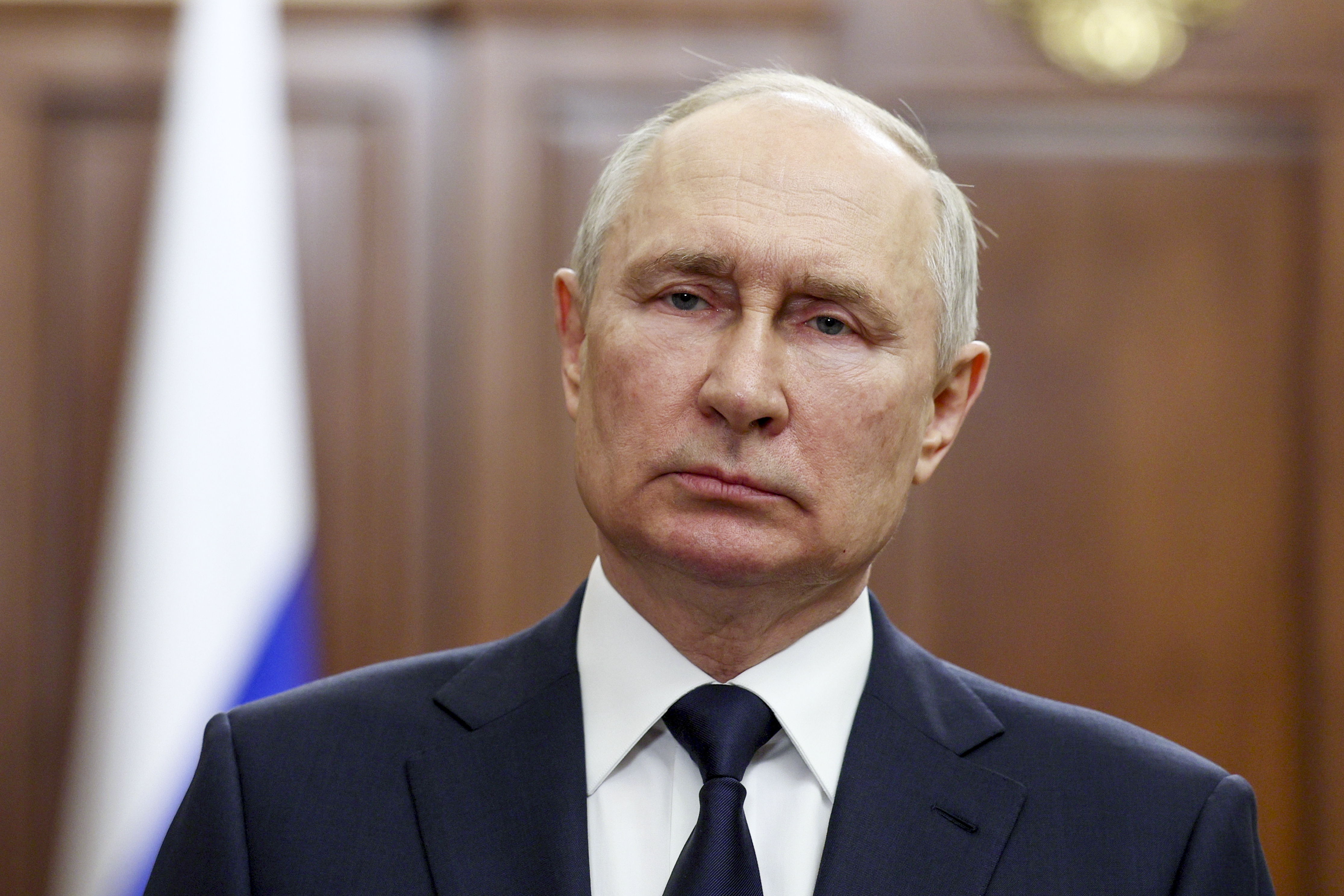 Do you think the aborted mutiny in Russia is a sign Putin is losing his grip on power? 