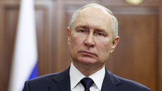 Do you think the aborted mutiny in Russia is a sign Putin is losing his grip on power? 