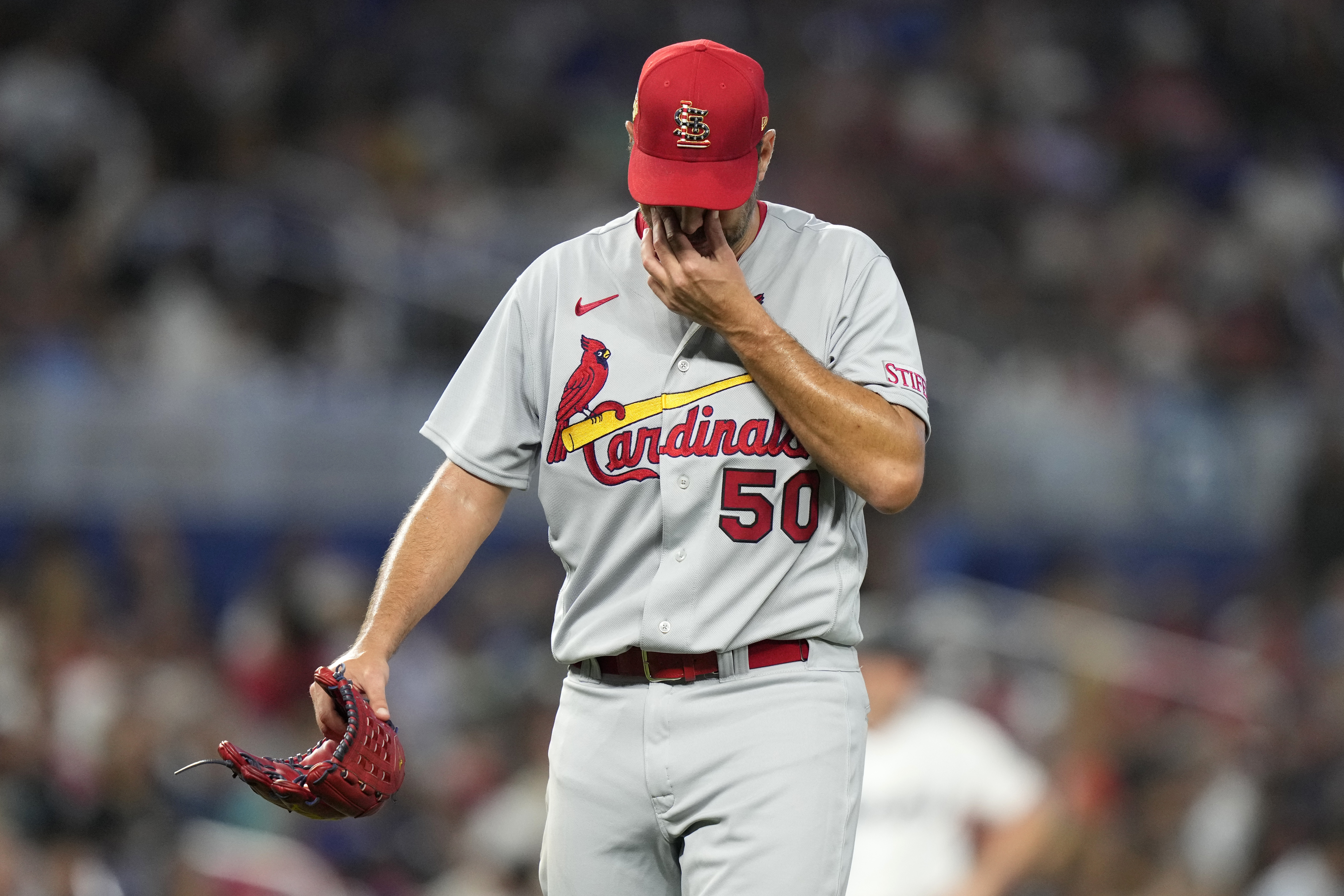 Should Adam Wainwright remain a starting pitcher for the Cardinals?
