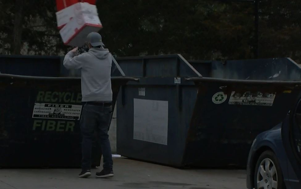 Does Columbia have enough recycling dropoff spots?