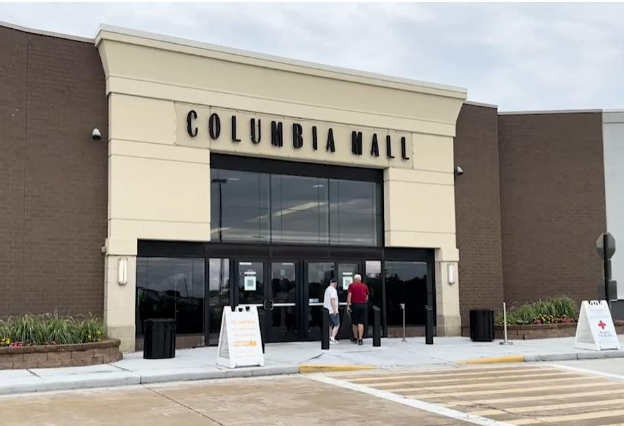 Do you shop at the Columbia Mall?