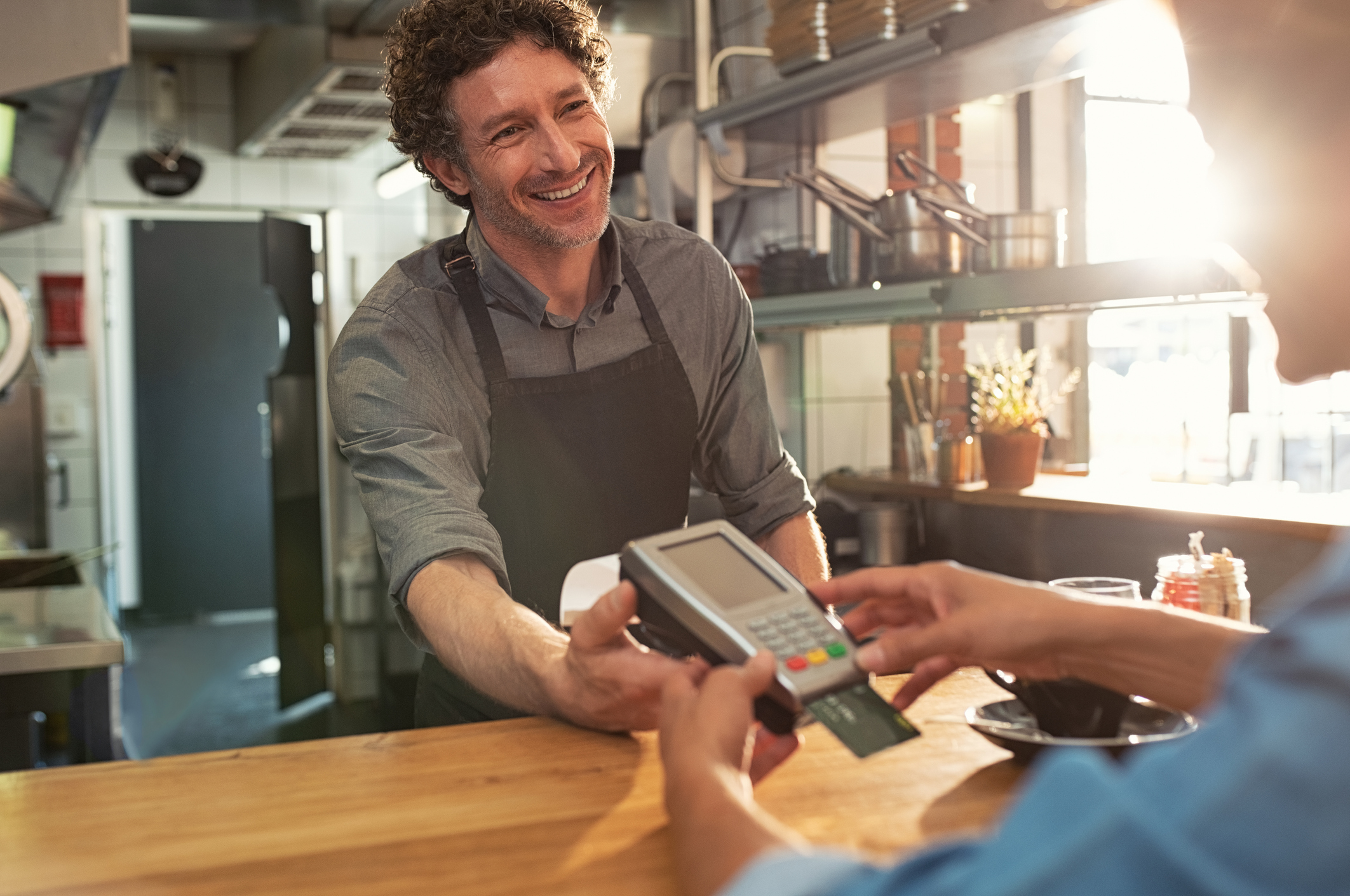 Should there be an "automatic ask" for a tip amount?