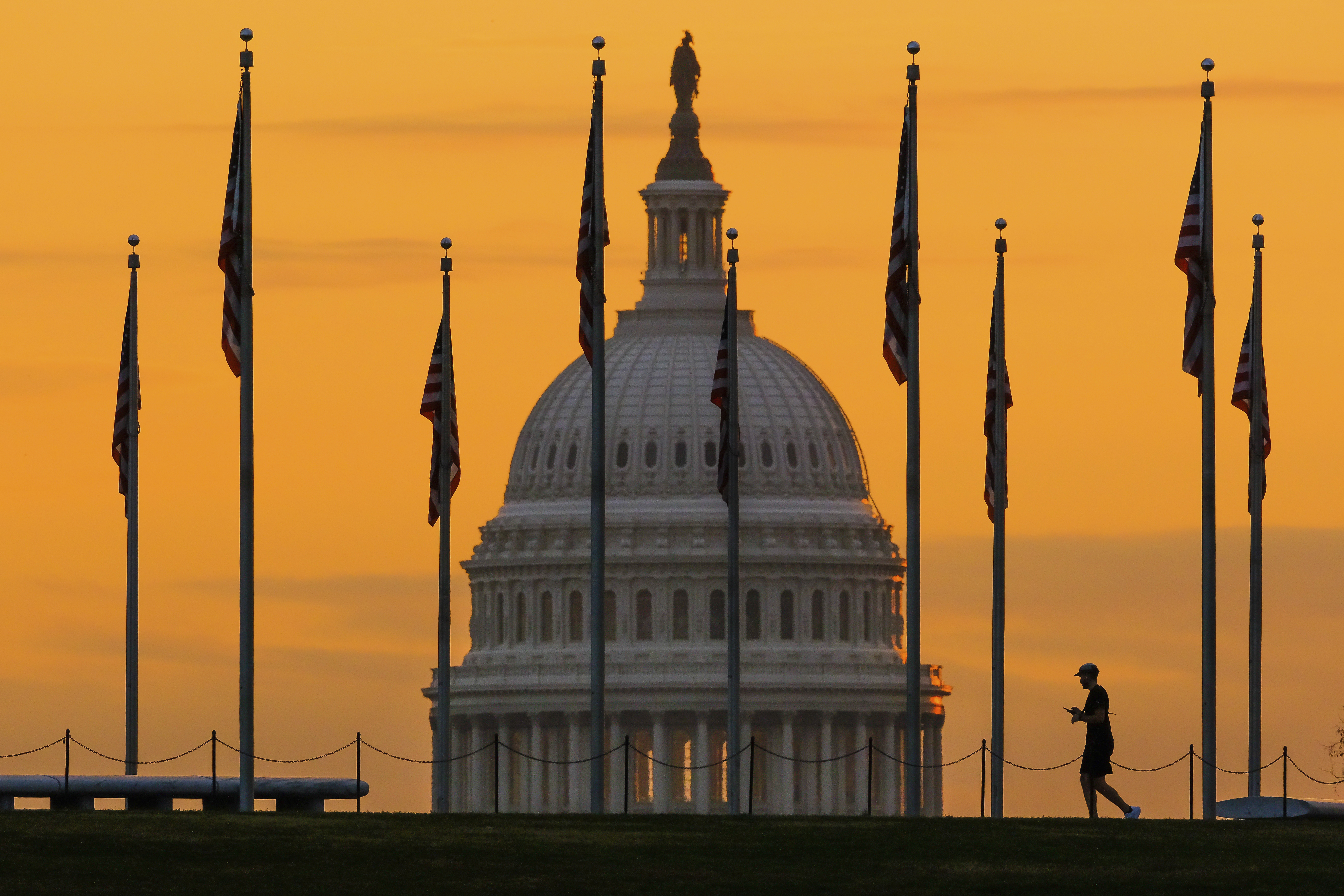 Has political divisiveness and retaliation hurt Congress' ability to operate effectively? 