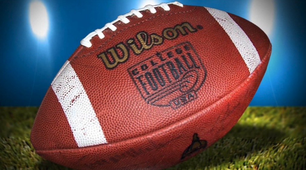 Which team is more likely to stay undefeated this weekend, Ducks or Beavers?