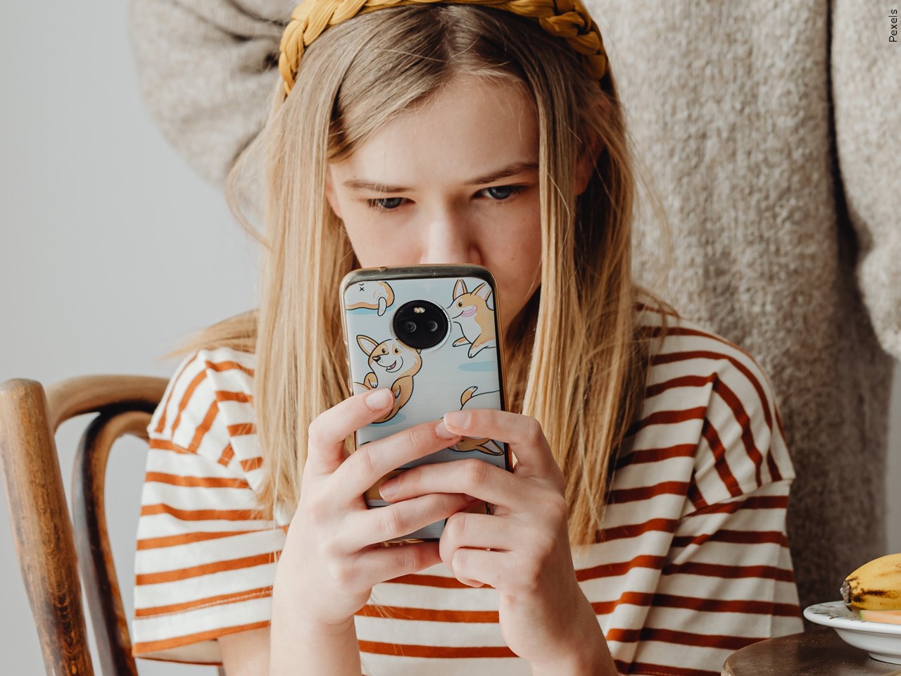 Should students have access to phones in schools?