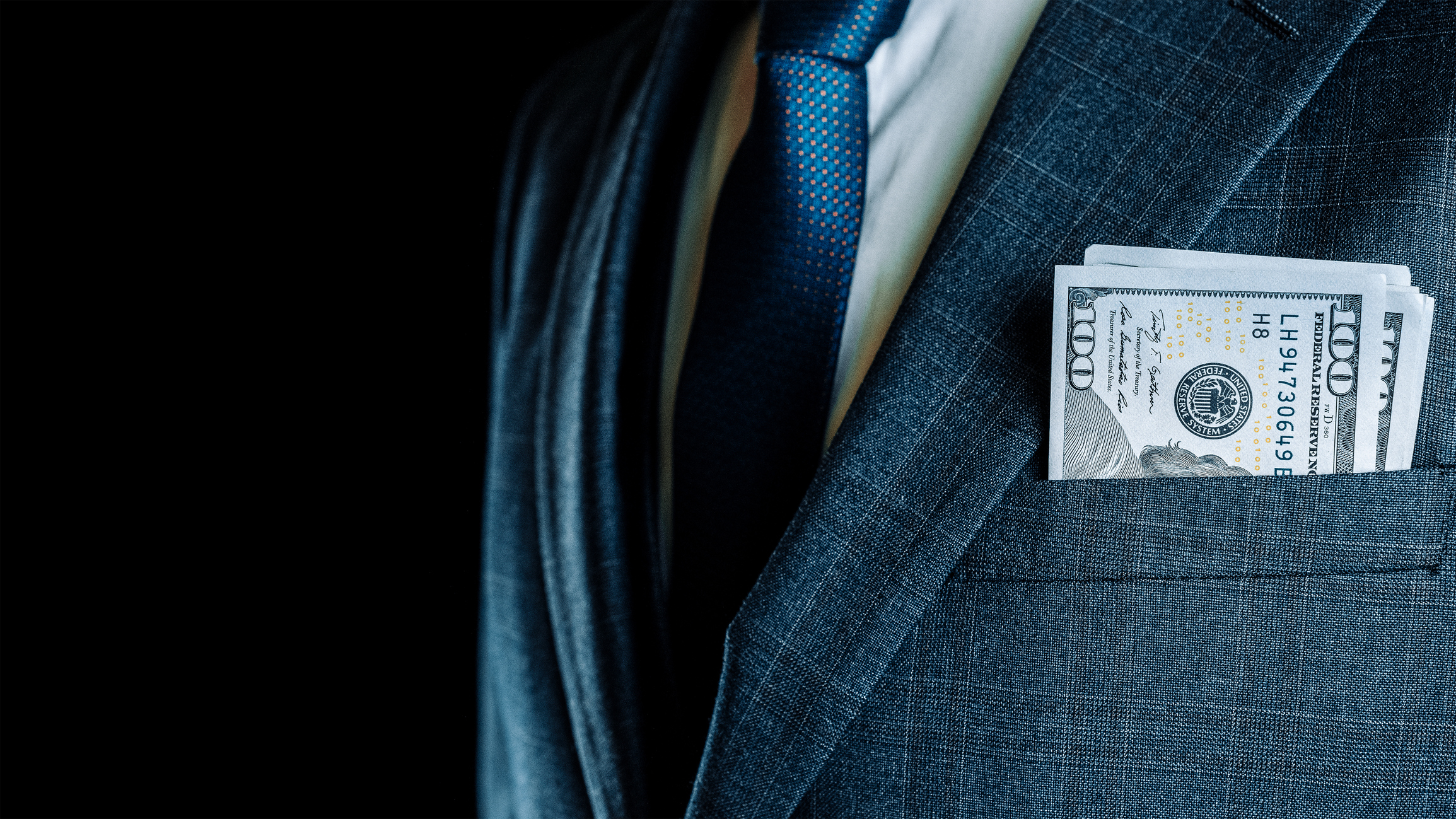 Should states require politicians’ salaries to be public?