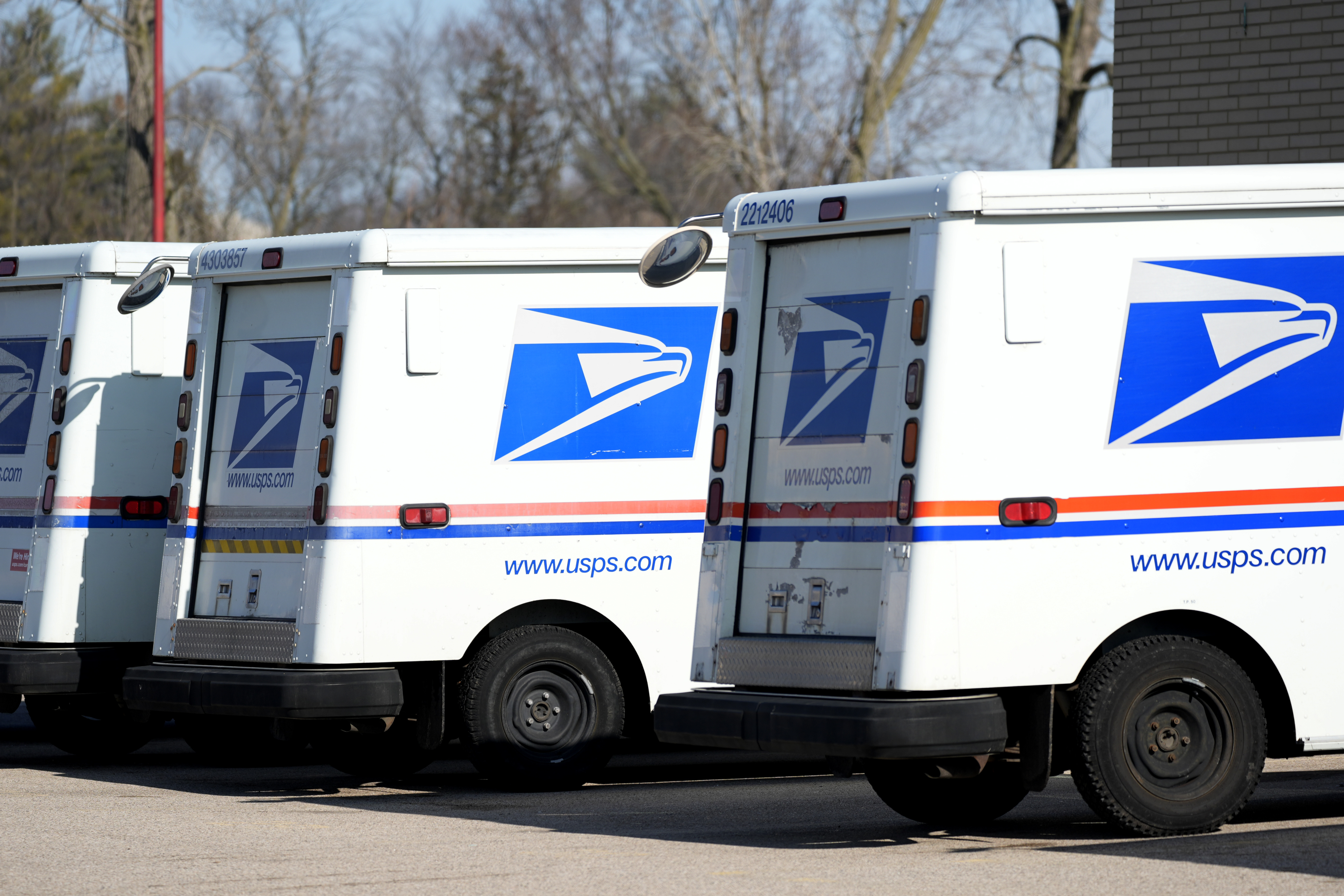 Have you experienced issues or delays with getting your mail?