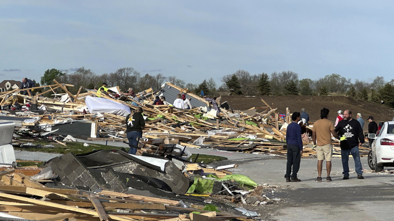 Do you know anyone who was affected by Friday and Saturday's tornadoes?