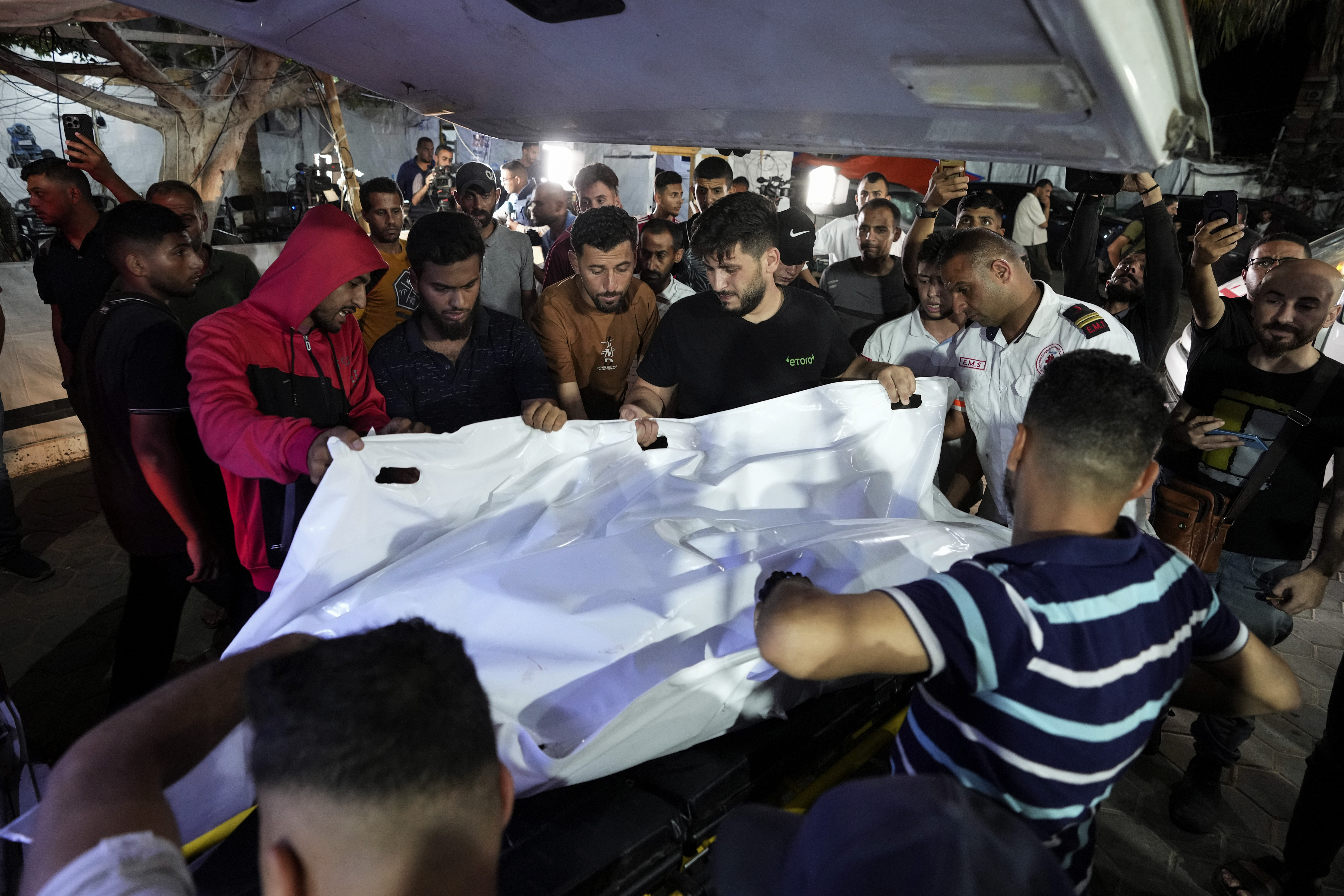 Will Israel and Hamas agree to the latest ceasefire deal?