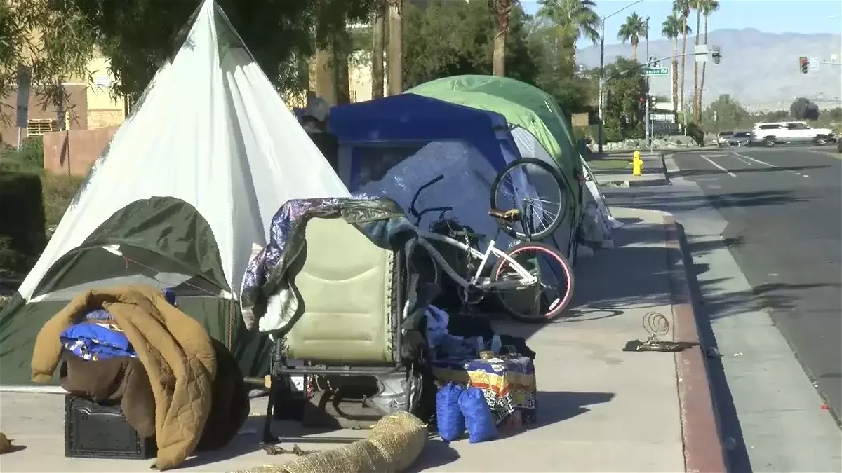 Are you in favor of Palm Springs' proposed homeless encampment ordinance?