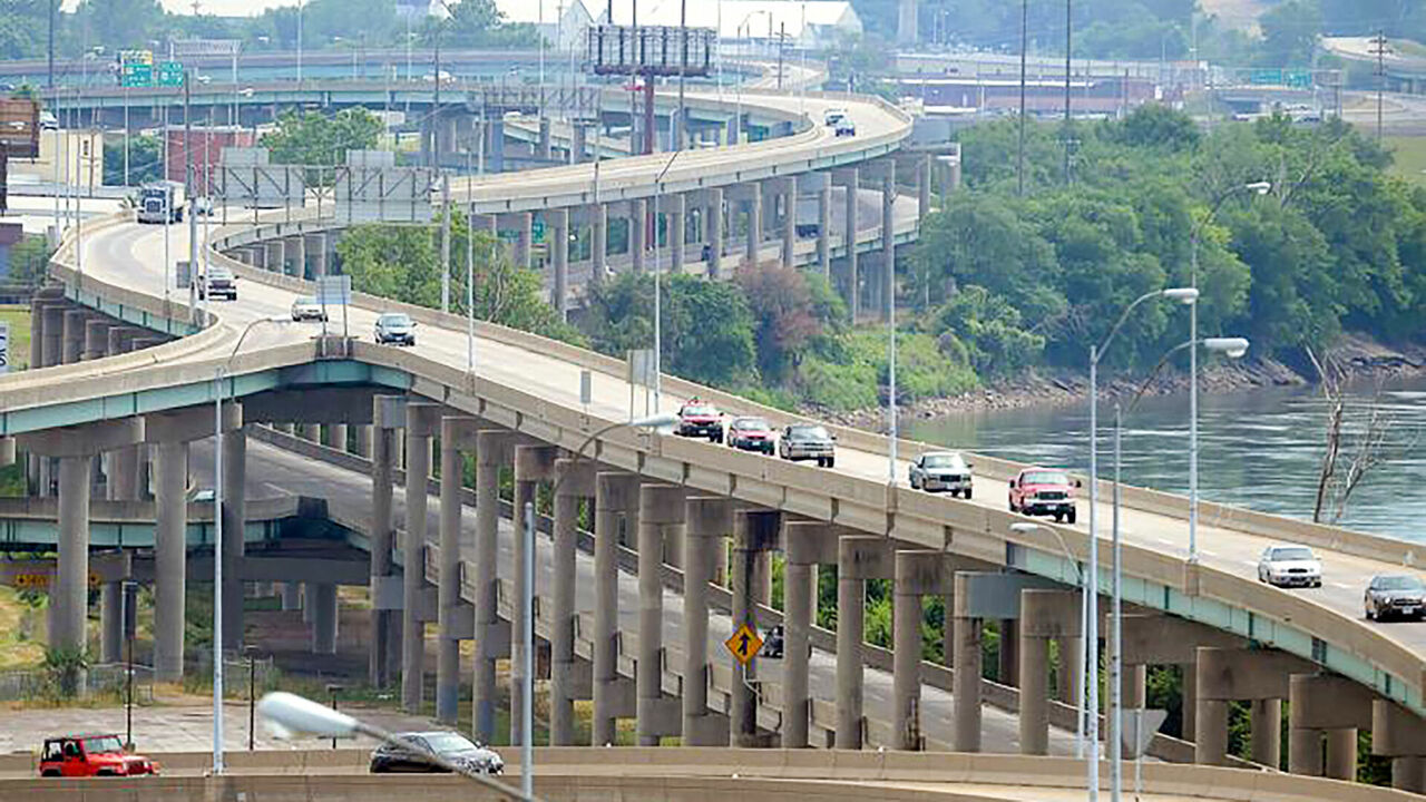 Should the I-229 bridge be removed?