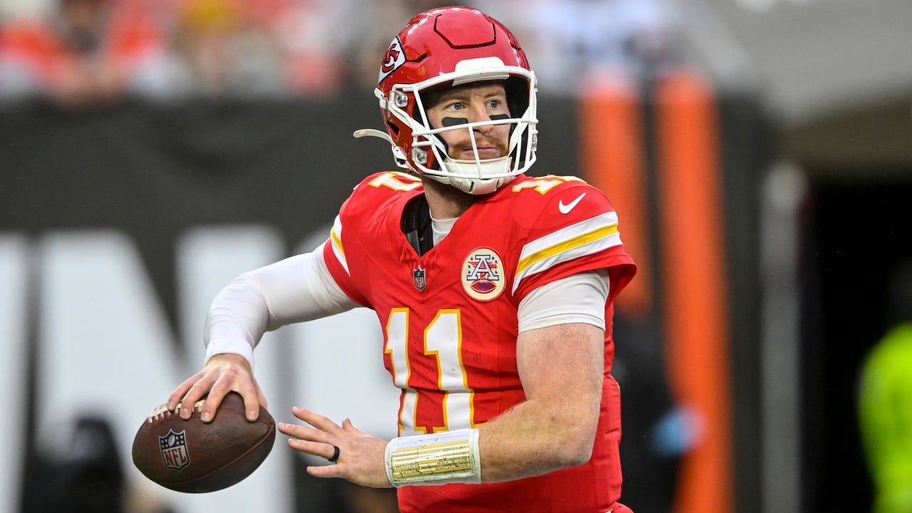 If Mahomes doesn't play against the Texans, do you think Wentz can lead the Chiefs to victory?