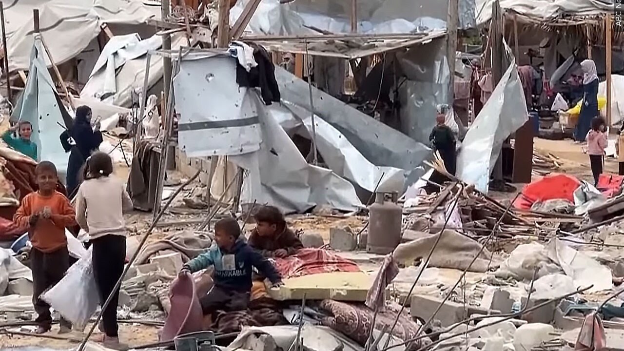 Should Israel continue to intensify its war in Gaza?