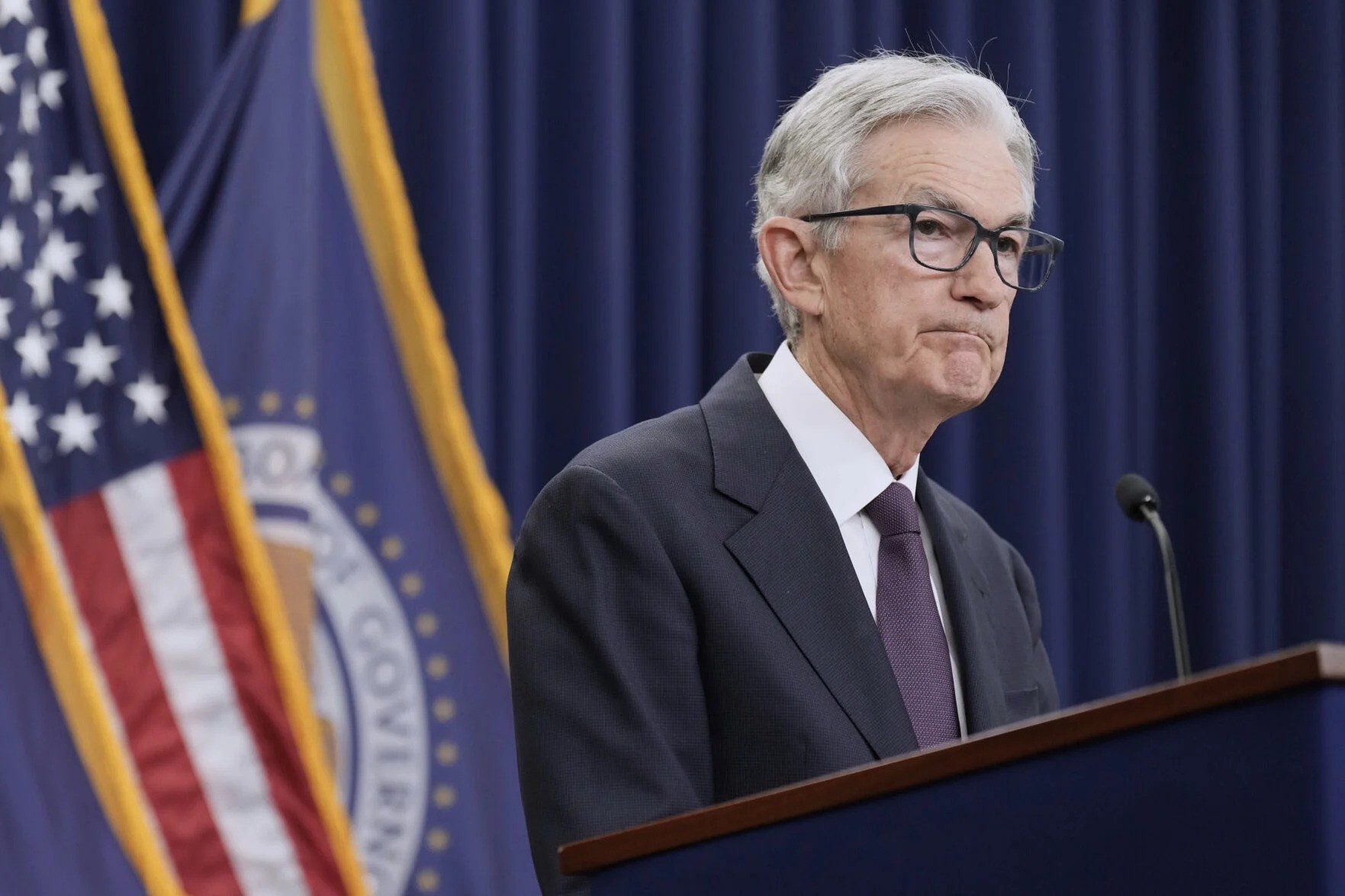 Should the Federal Reserve cut rates?